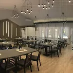 Jurajska Przystan Resort Jastrzab