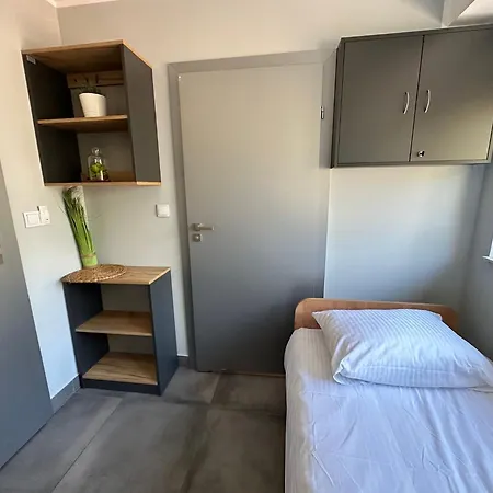 Jurajska Przystan Resort *