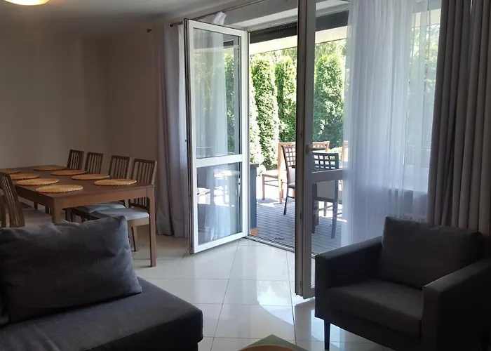 Jurajska Przystan Resort *